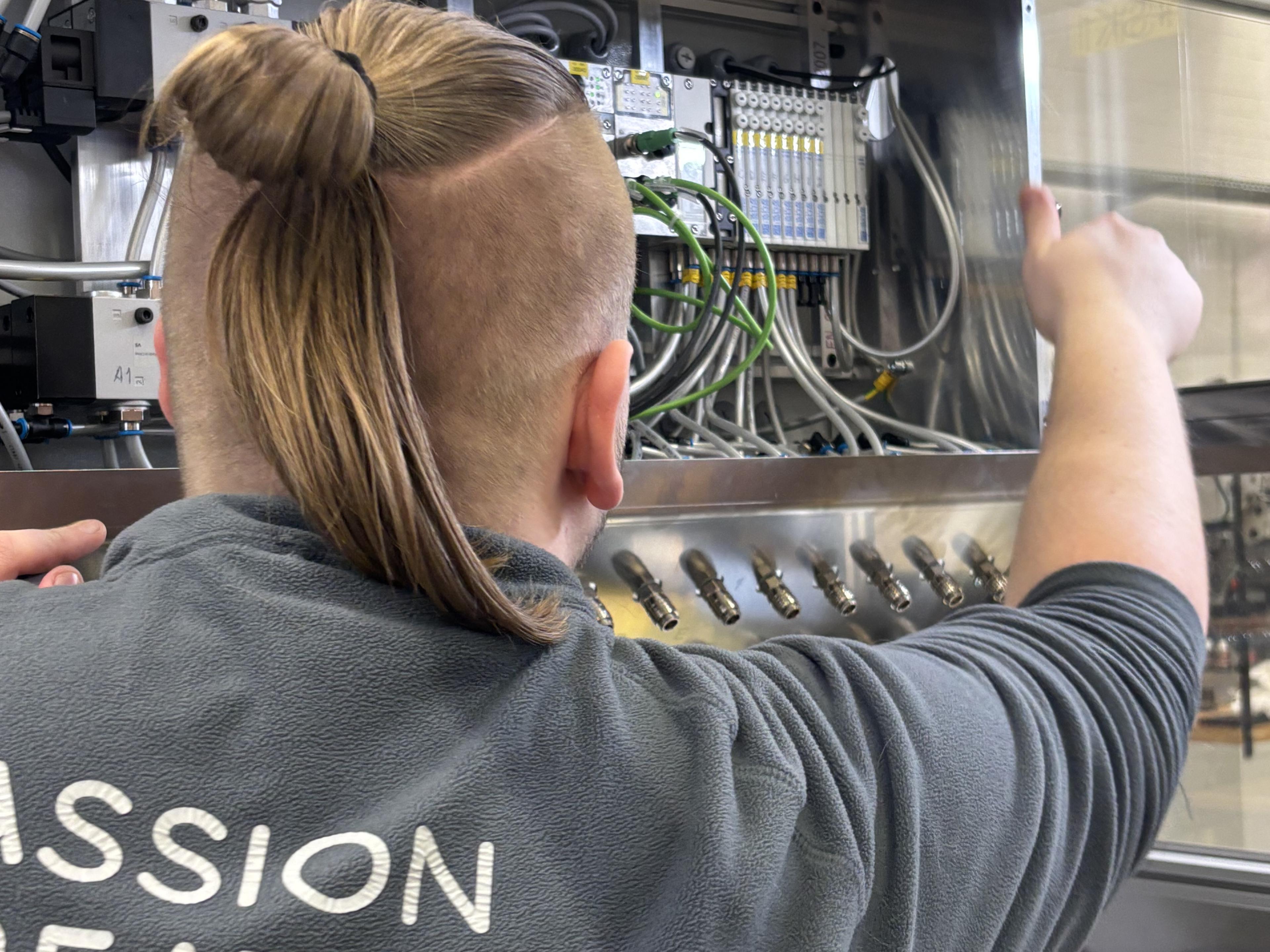 Elektroniker (m/w/d)